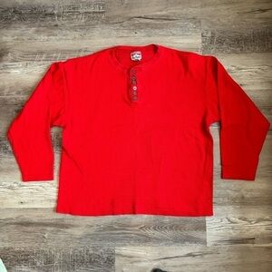 Vintage Marlboro long sleeve button henley shirt. Red color mens XL